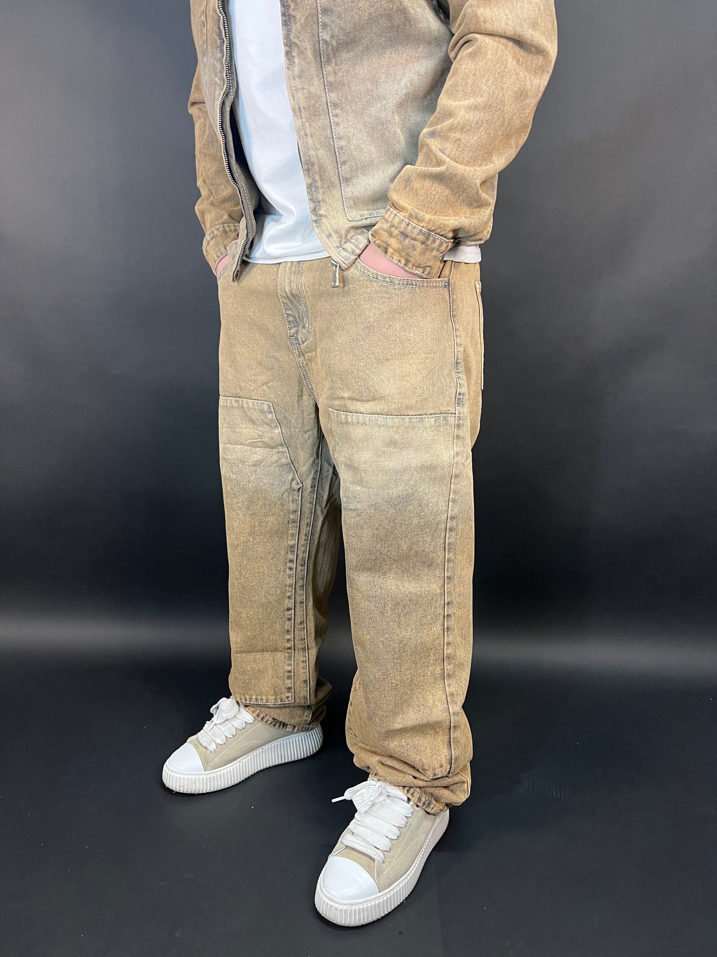 Completo in jeans marrone