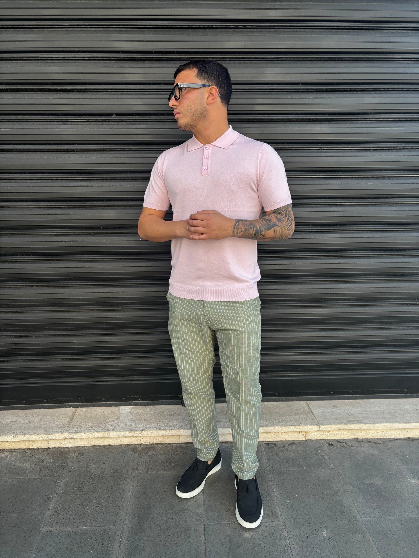 Pantalone a righe verde e bianco