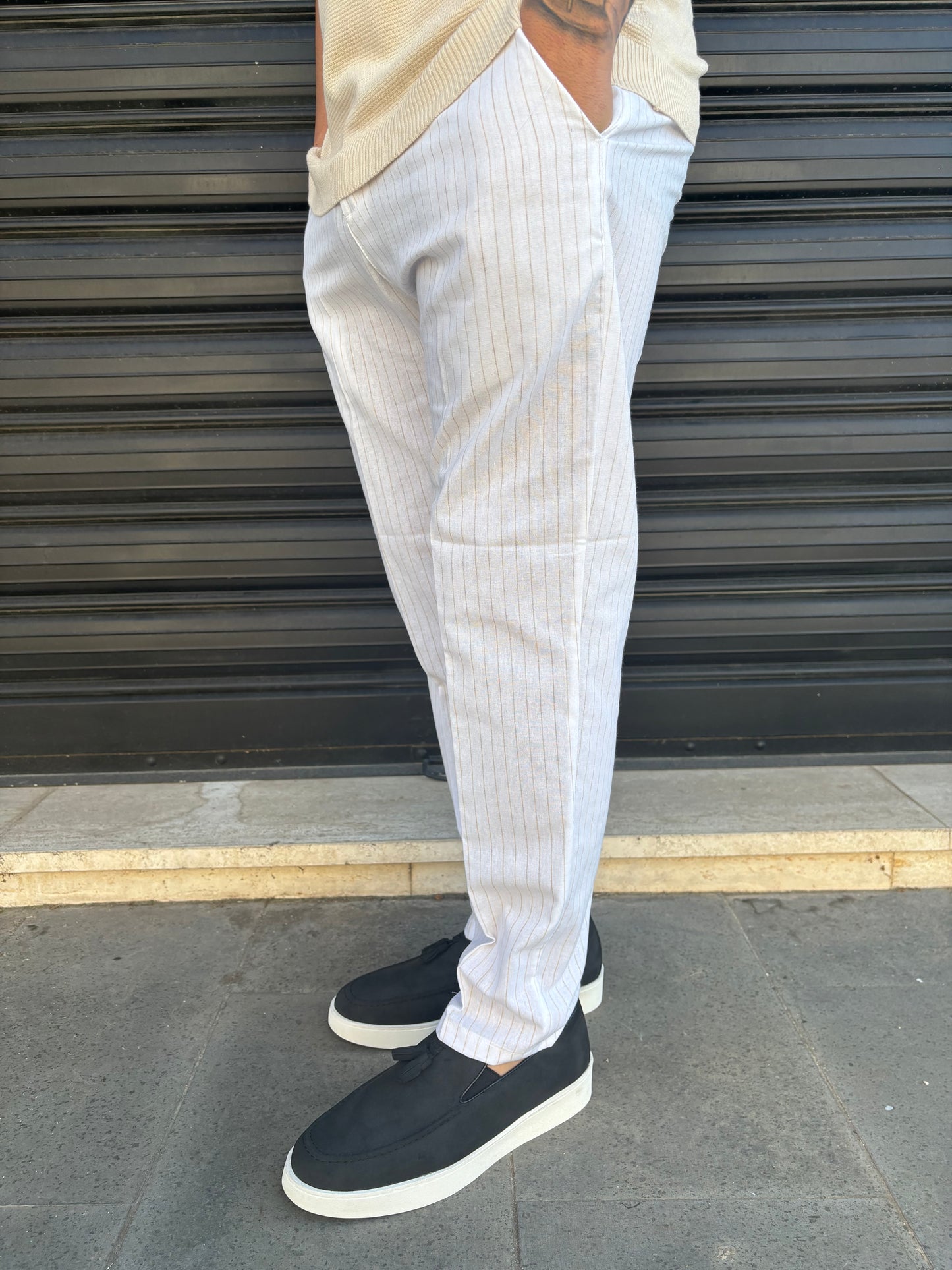 Pantalone a righe bianco crema