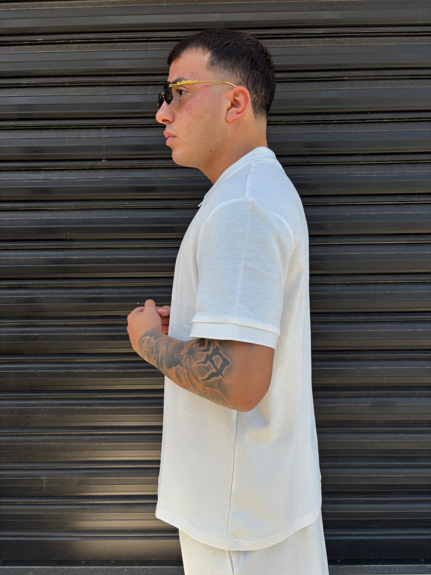 Completo polo e pantaloncino bianco