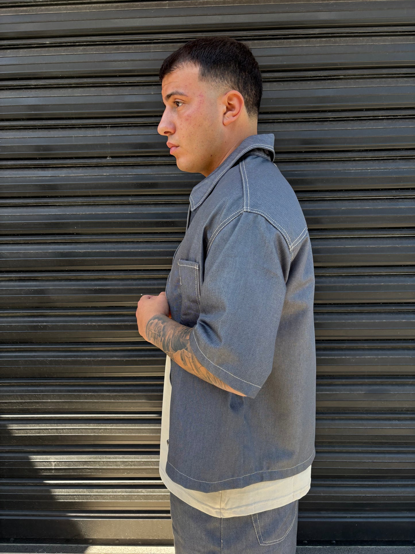 Completo corto in jeans grigio chiaro