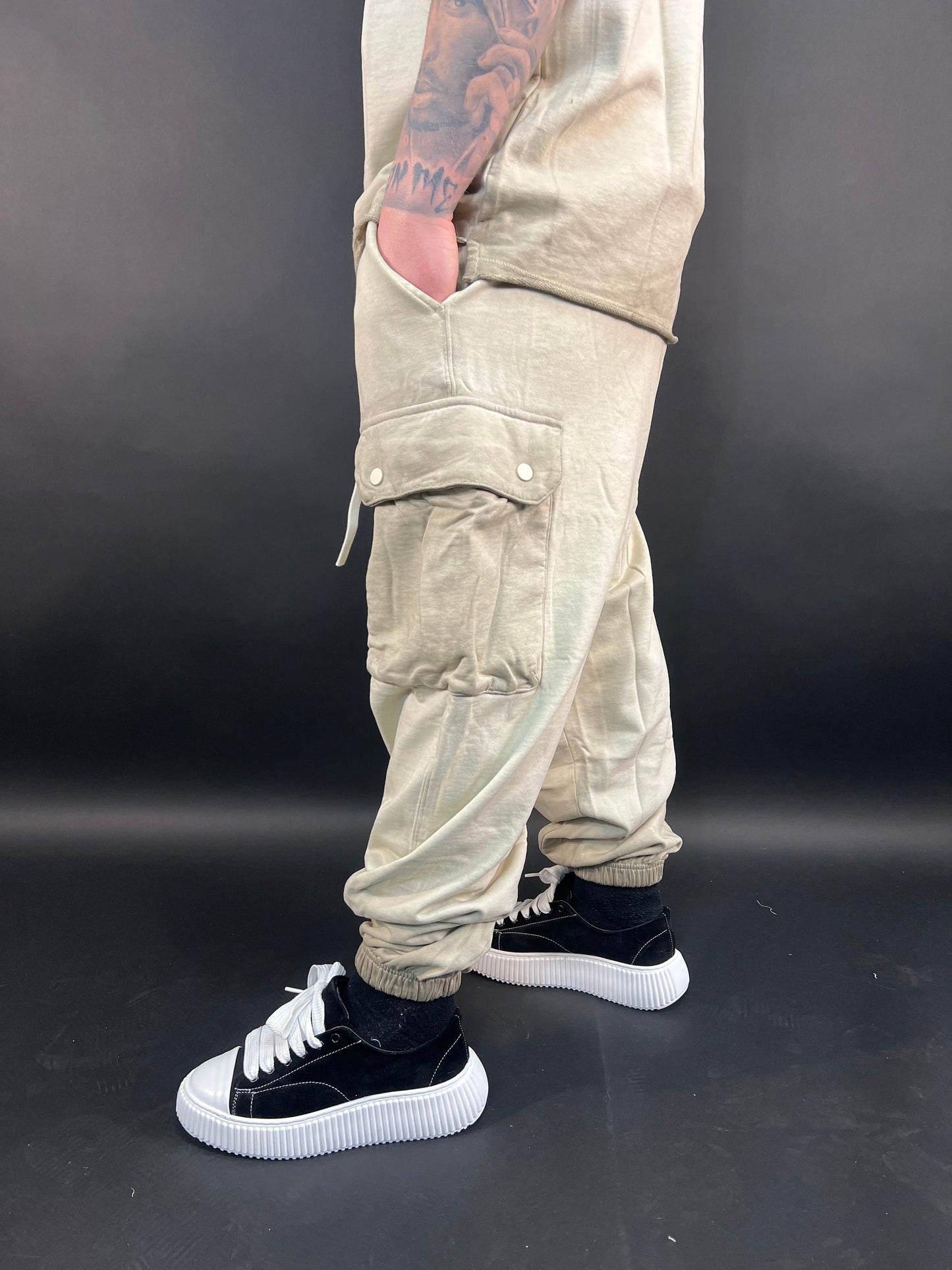 Completo qyb con cargo crema