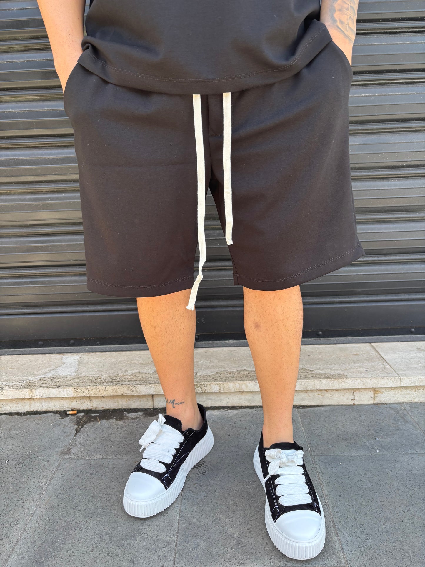 Completo premium polo e pantaloncino nero