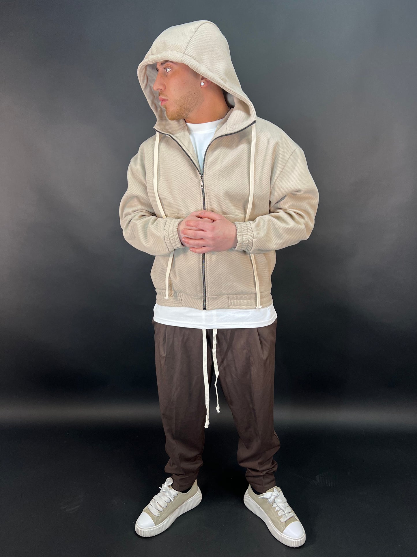 Giacca zip beige con lacci