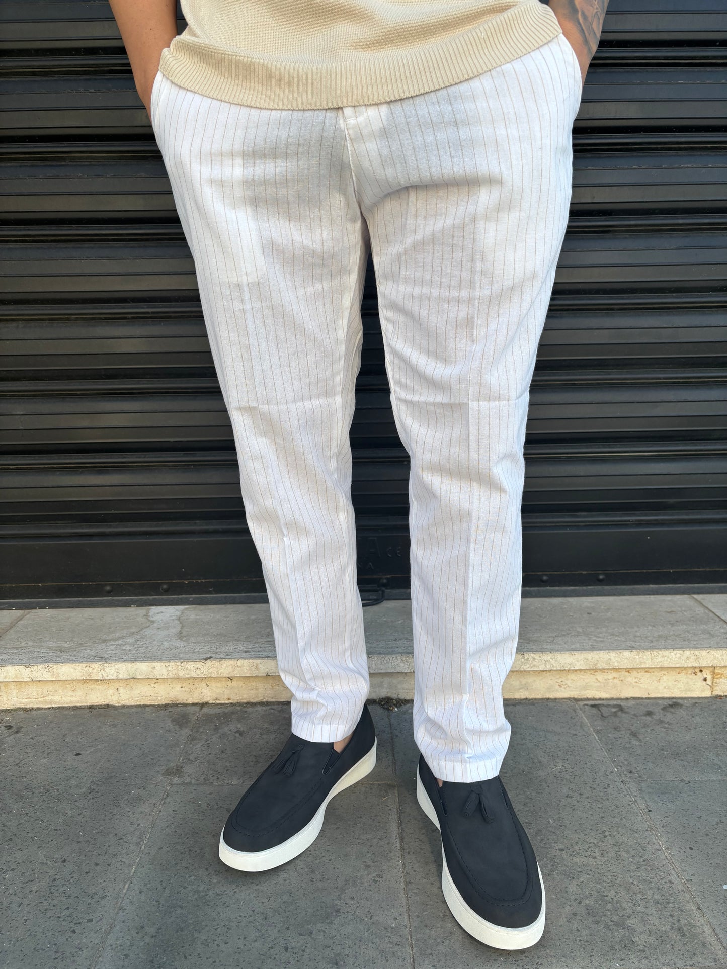 Pantalone a righe bianco crema