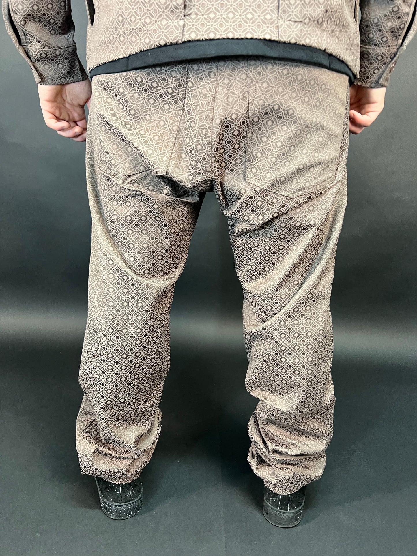 Completo damasko marrone