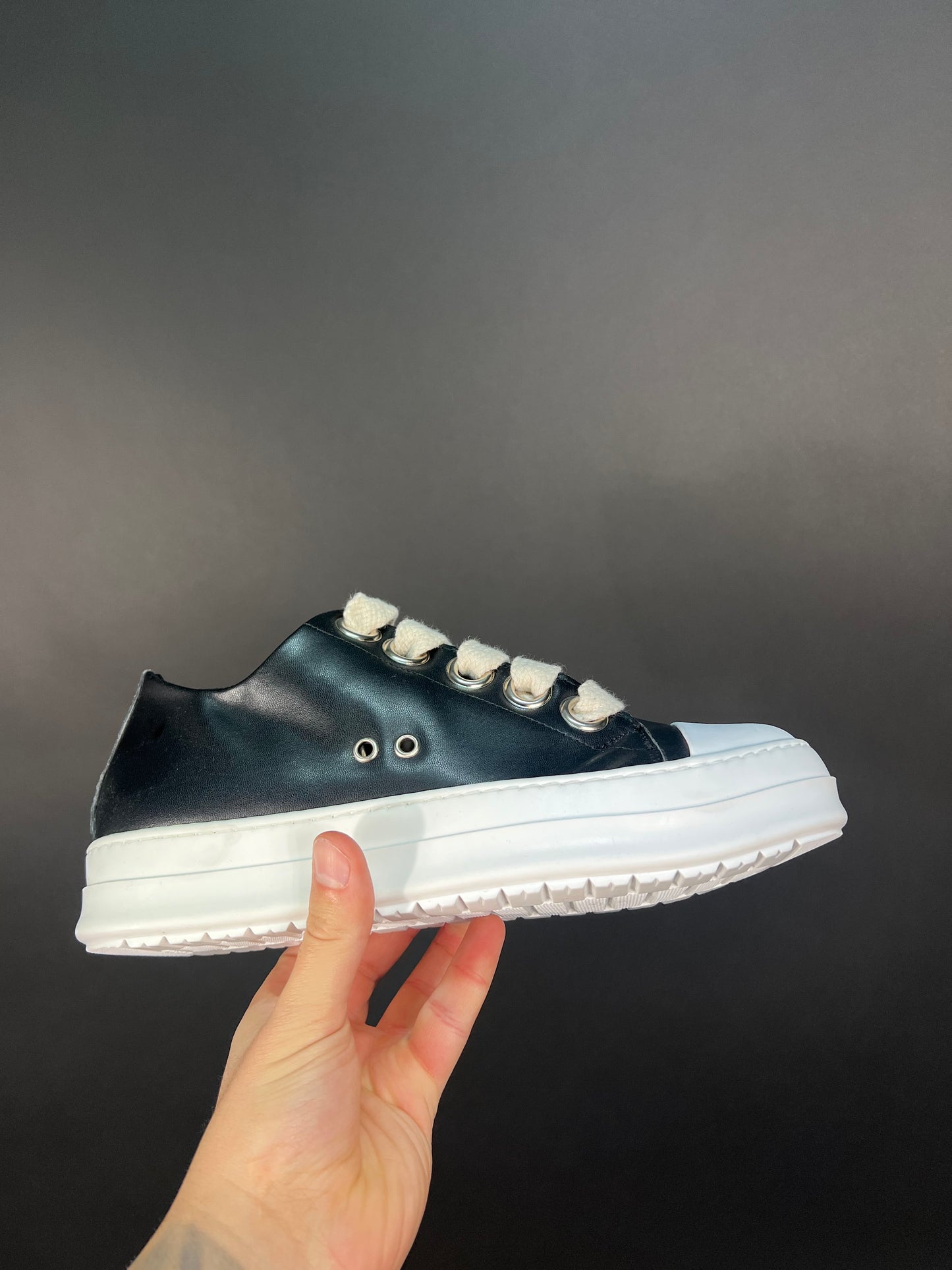Scarpe must nero