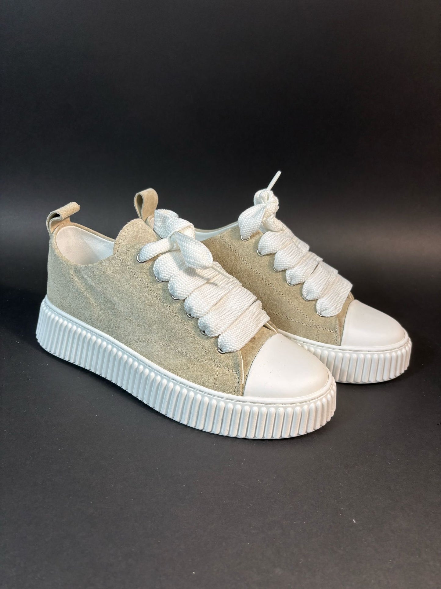 Scarpe number one beige