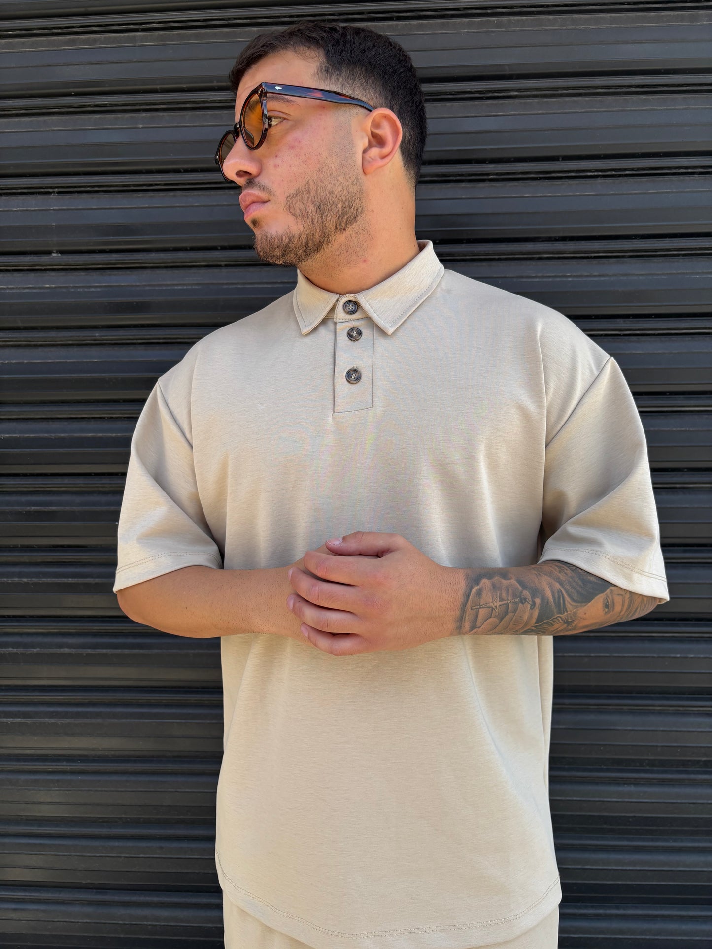 Completo premium polo e pantaloncino camel