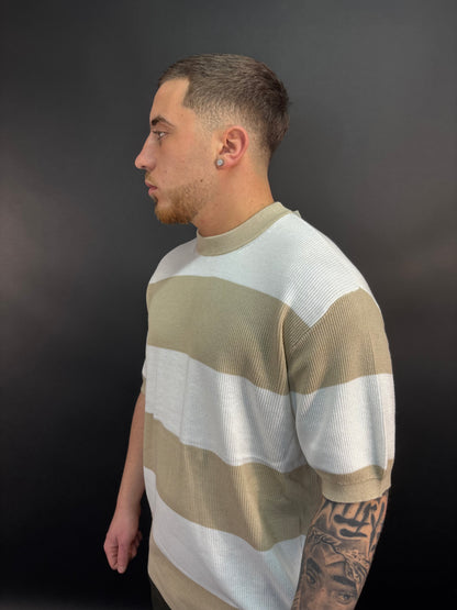 Maglia a righe beige e bianca