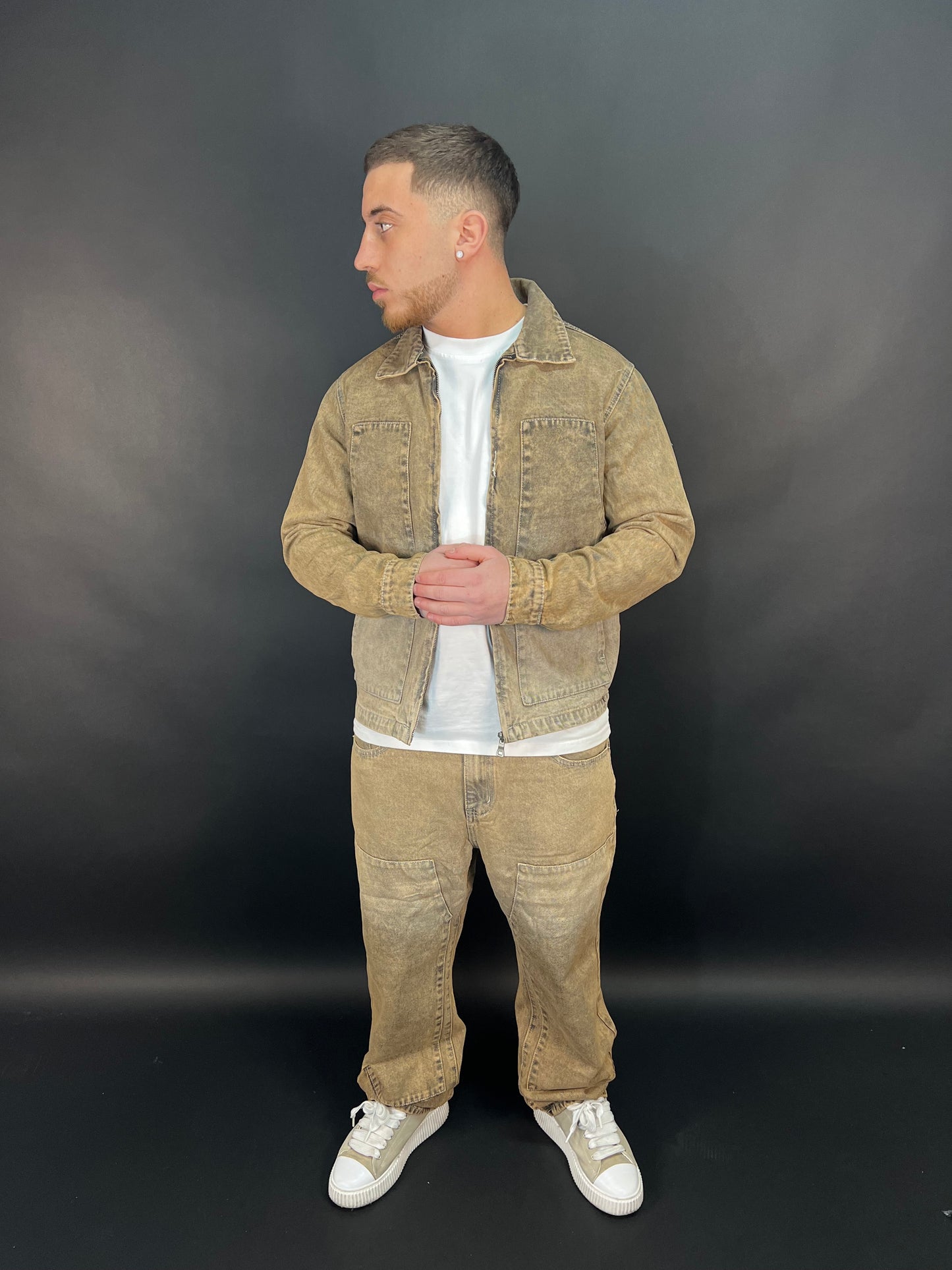 Completo in jeans marrone