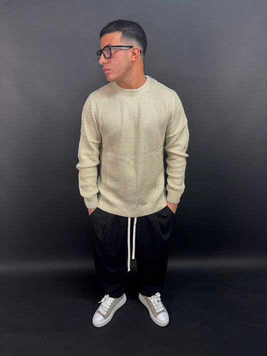 Maglione in lana beige