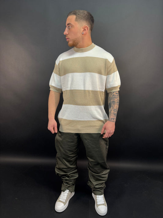Maglia a righe beige e bianca