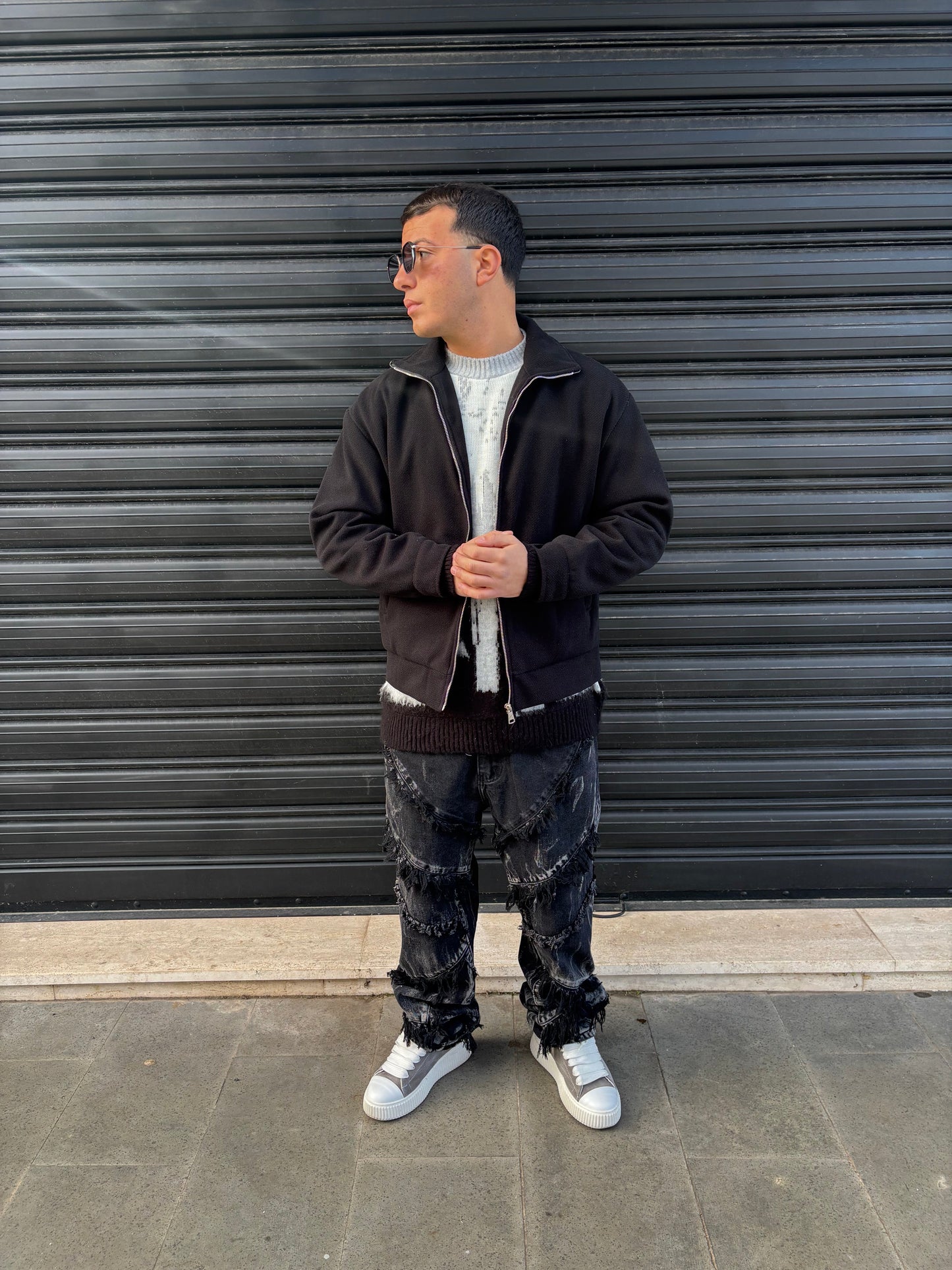 Jeans sfrangiato nero oz